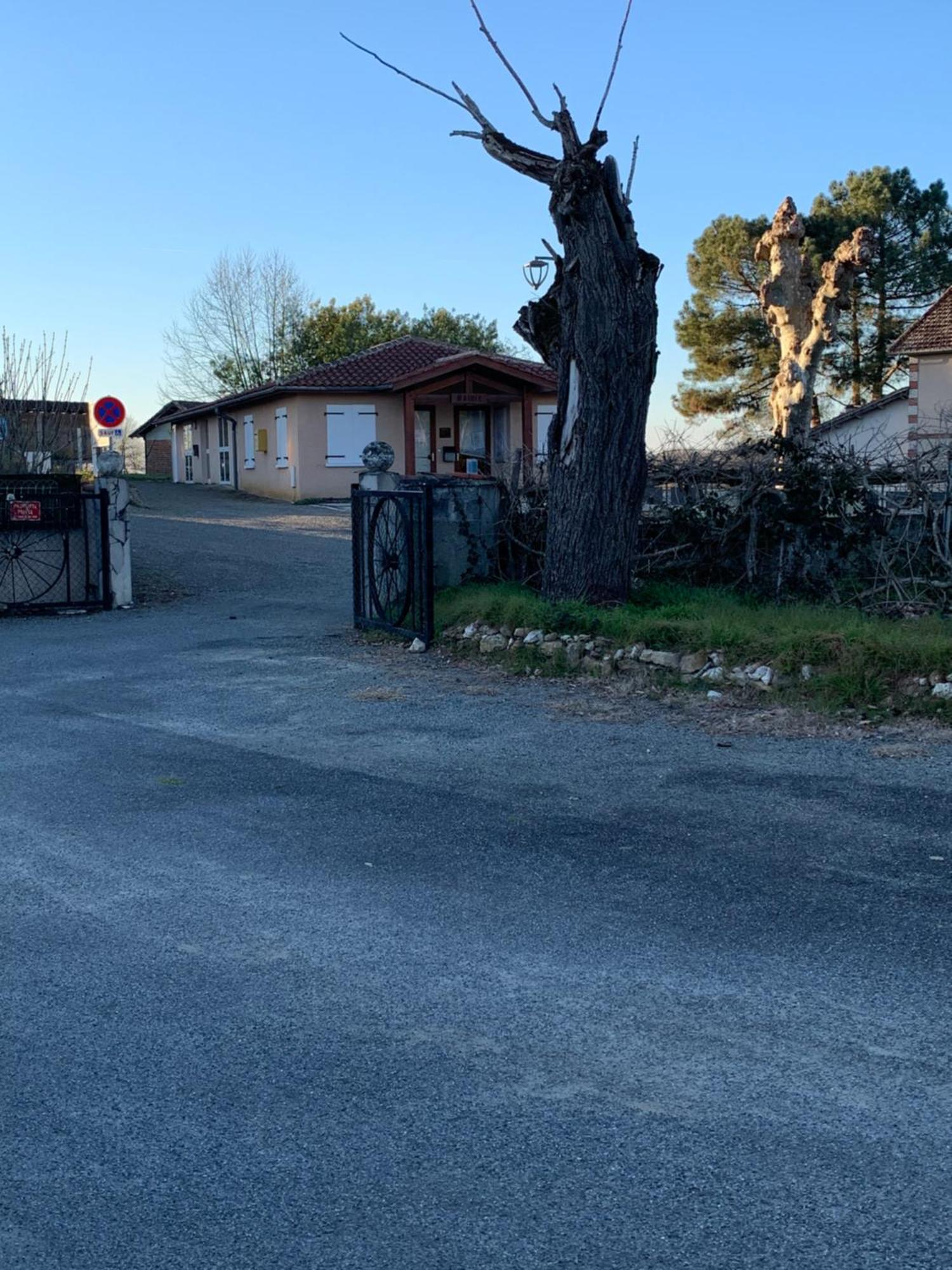 Petite Maison Dans Un Village Du Gers Sabazan Dış mekan fotoğraf